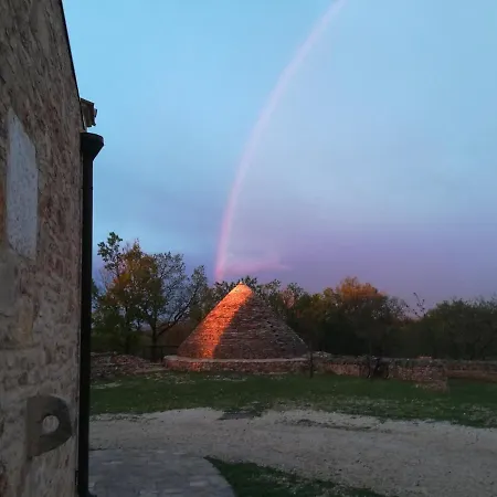 Farm stay Tenuta Tedone Consolini *